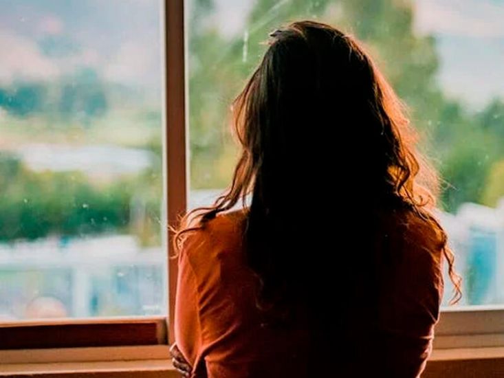 17 yaşlı qız şəxsiyyət vəsiqəsində "oğlan" kimi qeyd olunub? - TƏFƏRRÜAT