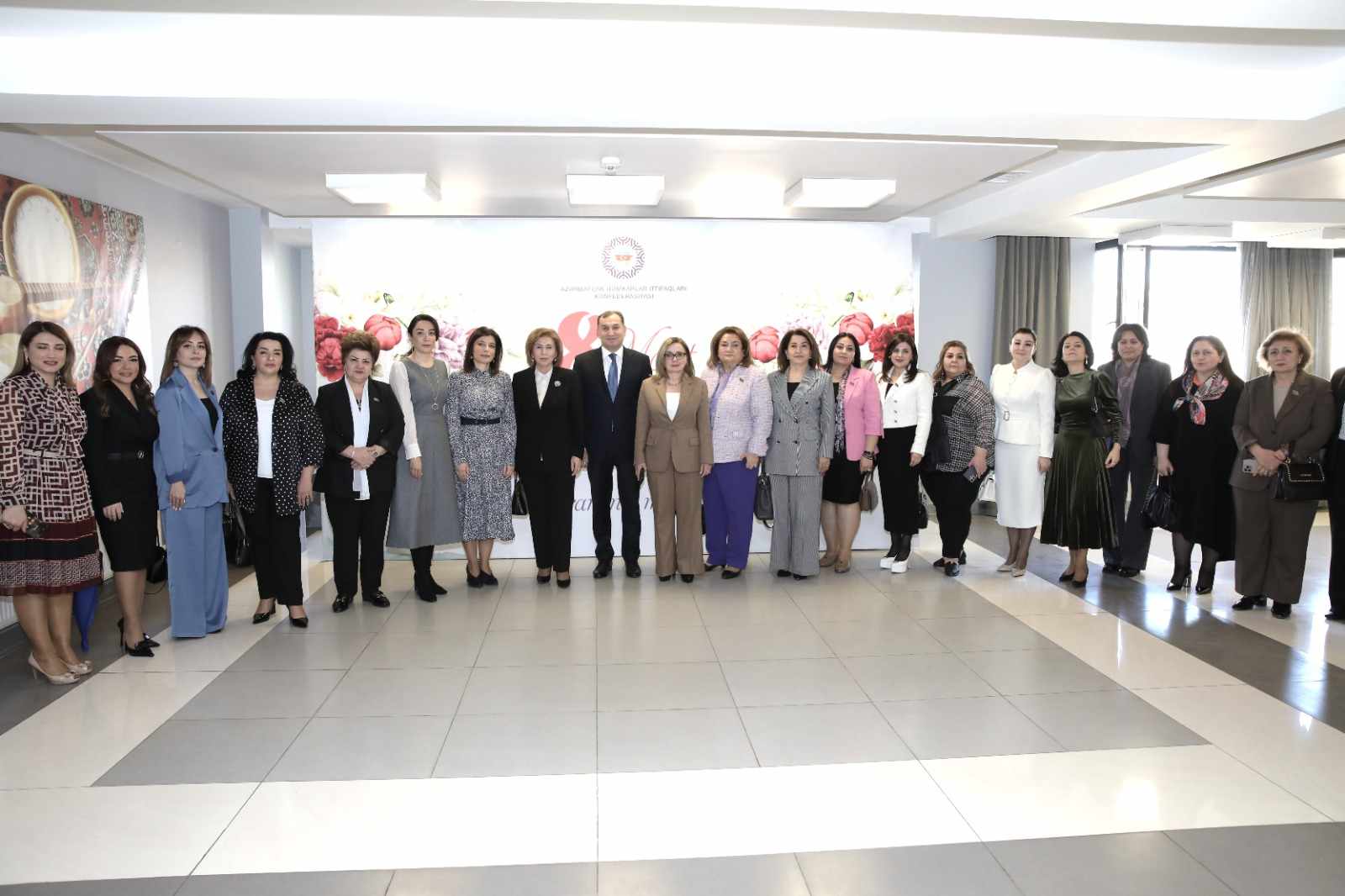 AHİK tərəfindən Beynəlxalq Qadınlar Günü münasibətilə "Muğamın sehrli dünyası" konsert proqramı təşkil olundu (FOTO)