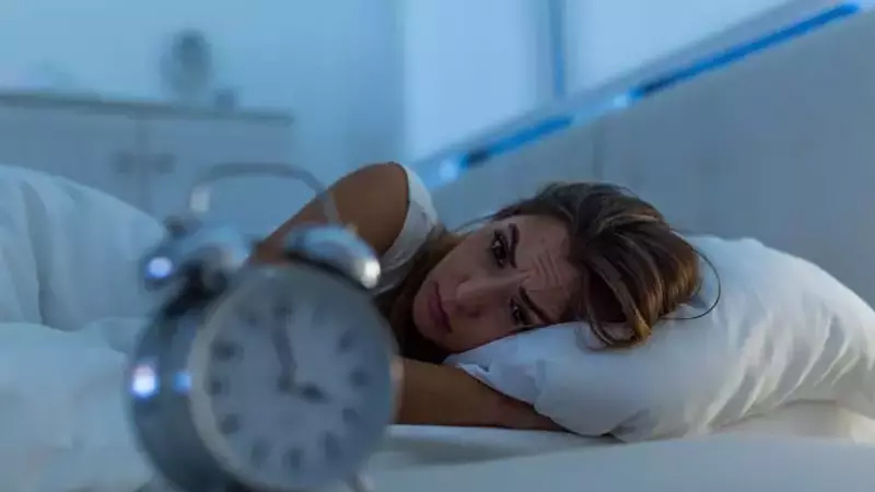 Nizamsız yuxu xərçəng riskini artırır - Mütəxəssis tövsiyələri