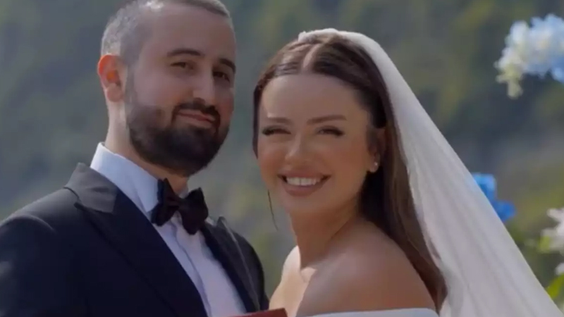 Azərbaycanlı blogerin İtaliyadakı toyundan görüntülər (VİDEO)