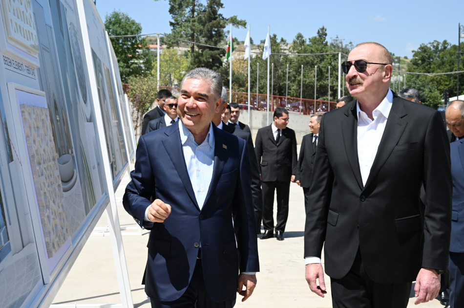 Qurbanqulu Berdiməhəmmədova 