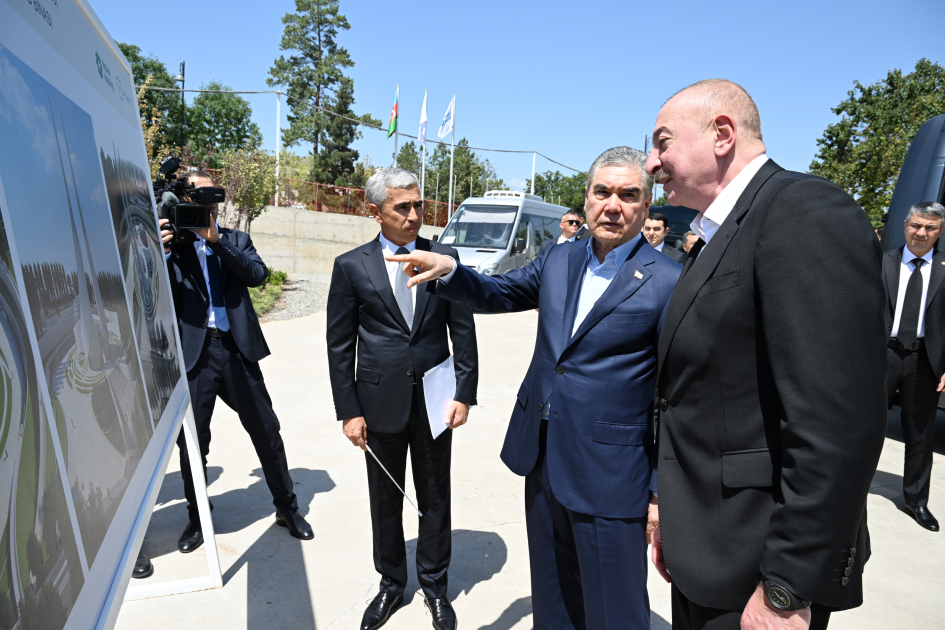 Qurbanqulu Berdiməhəmmədova 