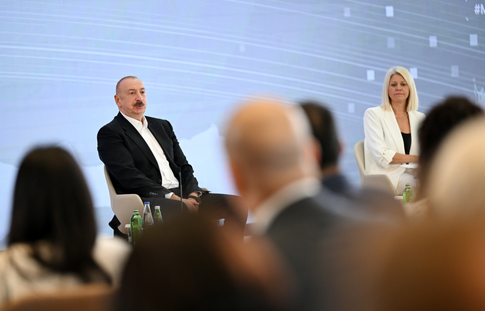 İlham Əliyevin III Şuşa Qlobal Media Forumunun iştirakçıları ilə görüşü oldu (YENİLƏNİB)