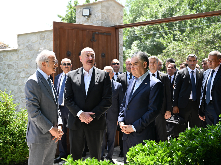 Qurbanqulu Berdiməhəmmədova 