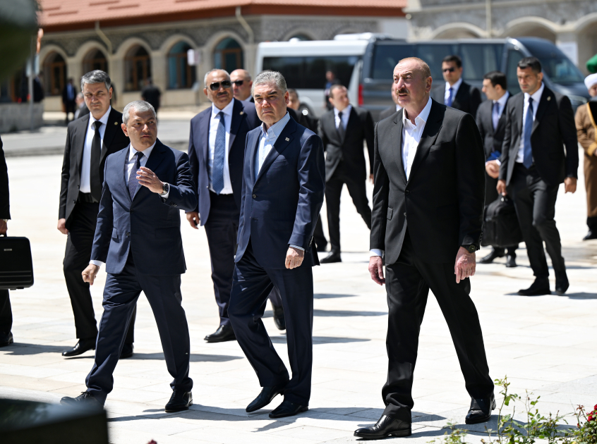 Qurbanqulu Berdiməhəmmədova 