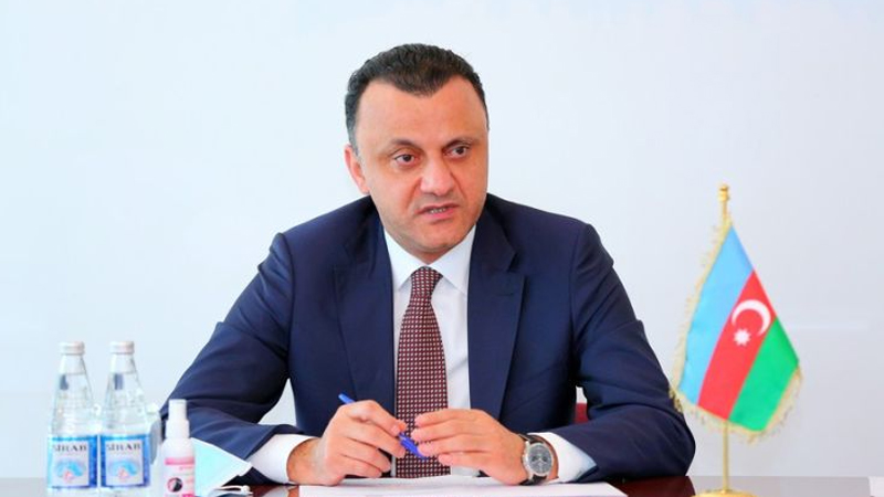 Vüqar Qurbanov baş direktoru işdən çıxardı (FOTO)