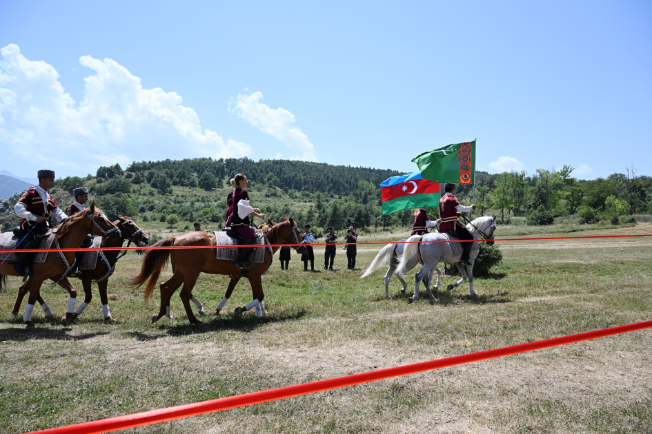 Qurbanqulu Berdiməhəmmədova 