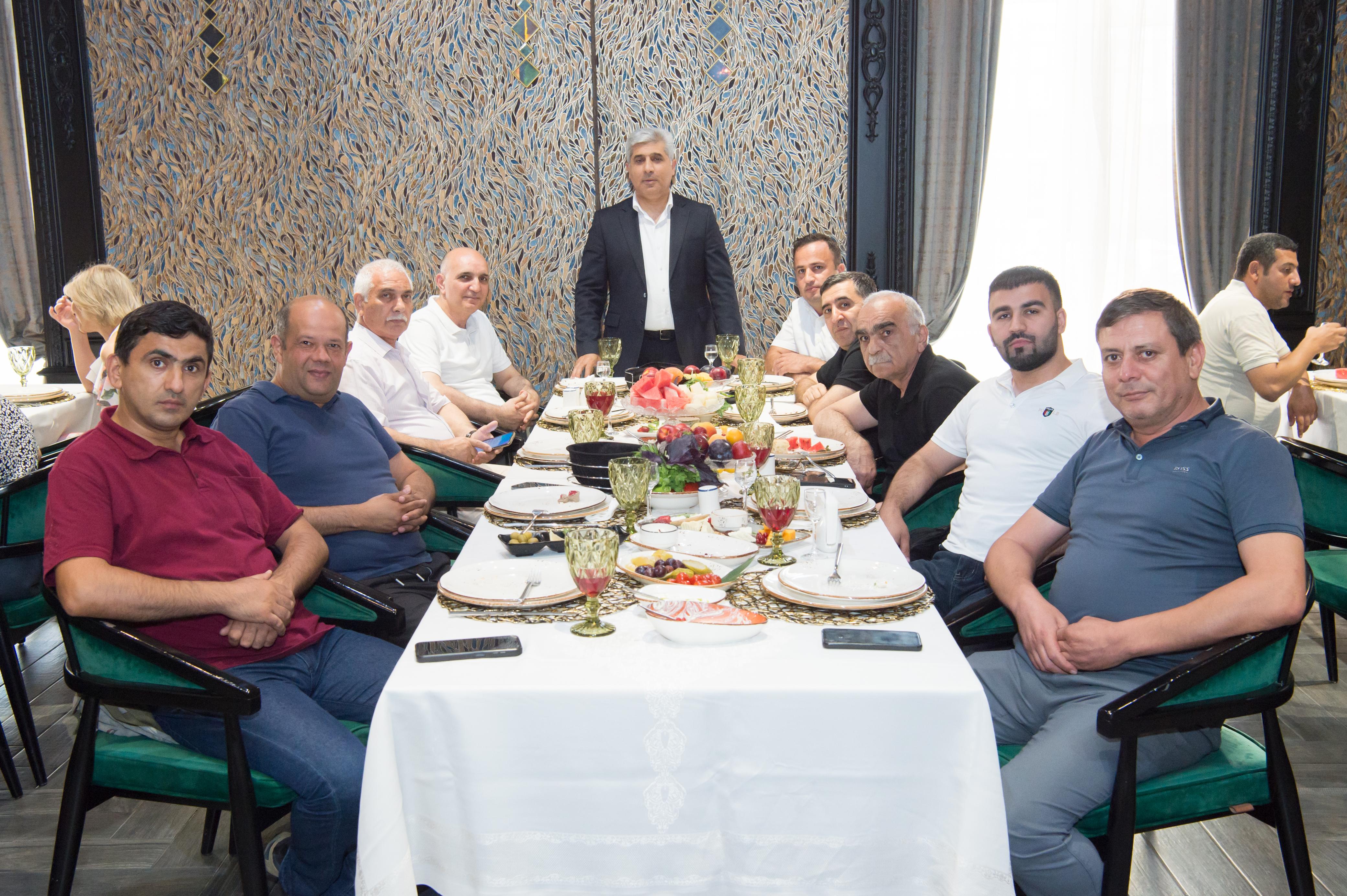 ADSEA jurralistlərin 150 illik yubiley bayramını təbrik etdi (FOTO)