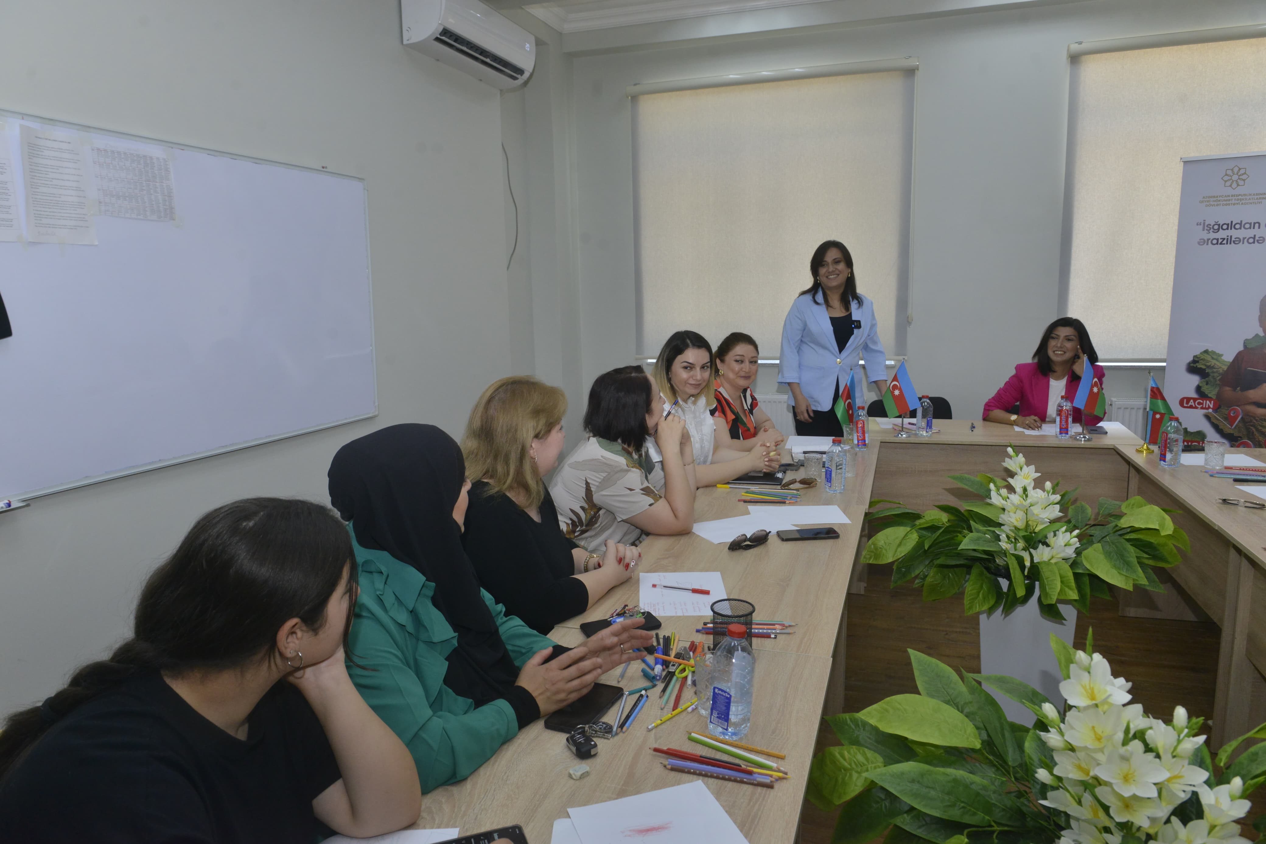 Zəngilanda analar üçün maarifləndirmə və psixoloji dəstək təlimləri keçirildi (FOTO)