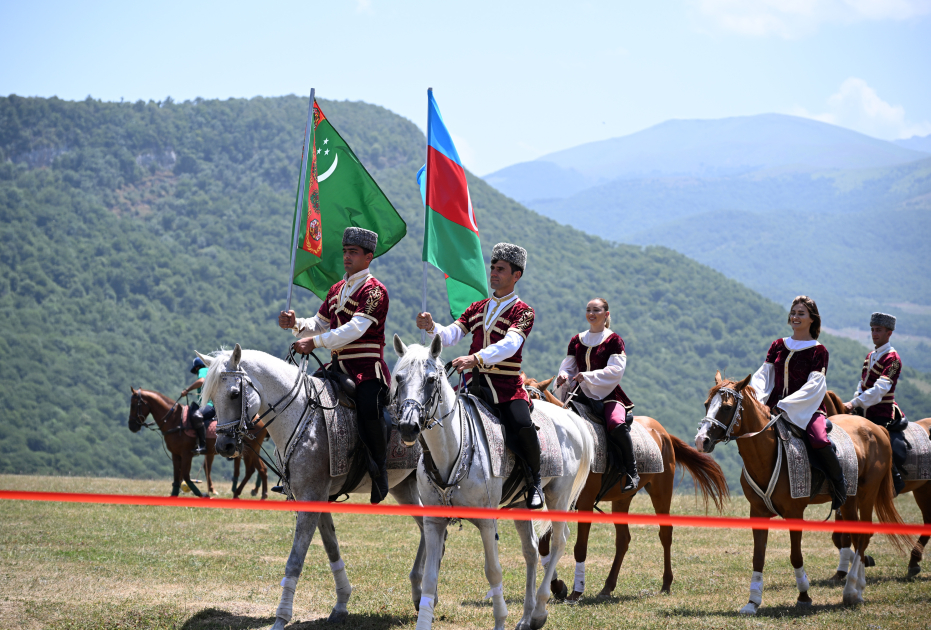 Qurbanqulu Berdiməhəmmədova 