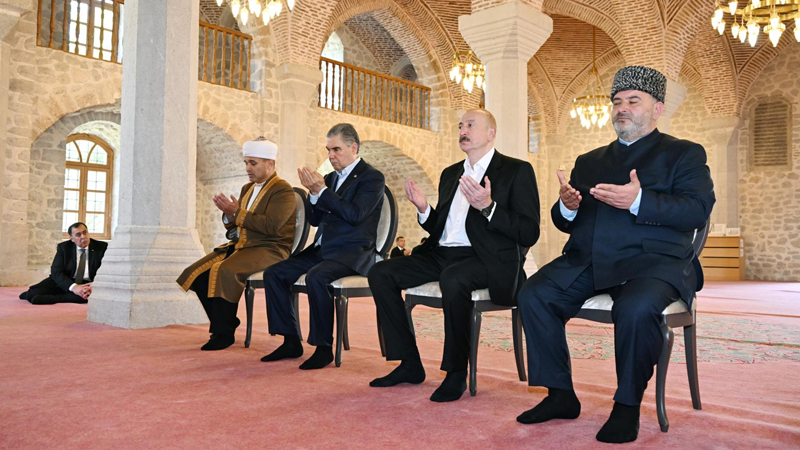 Qurbanqulu Berdiməhəmmədova 