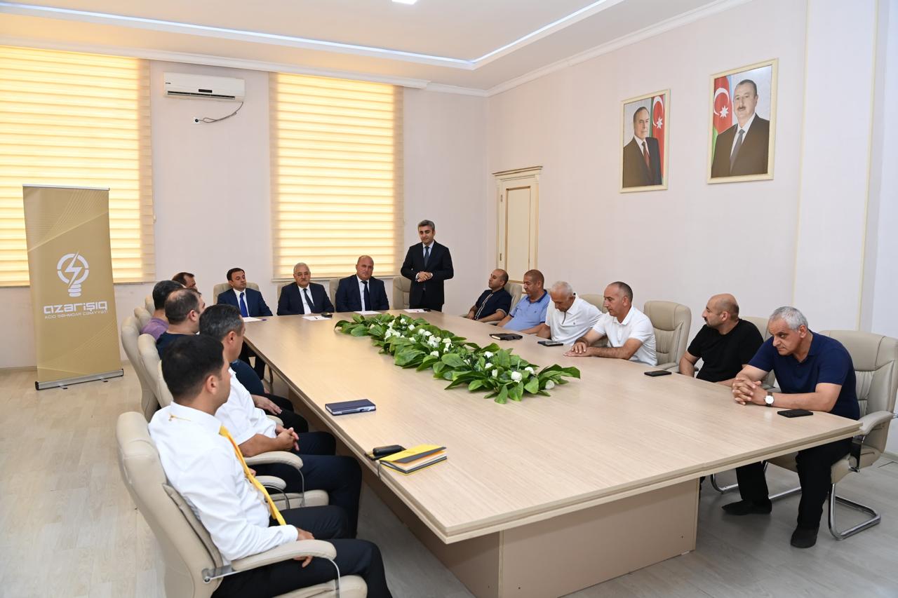 “Azərişıq” ASC-nin nümayəndələri Ağdamda fermer və sahibkarlarla görüşdü (FOTO)