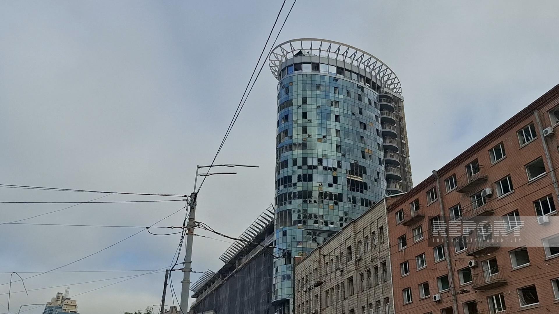 Kiyevdəki səfirliyimizin ətrafı raketlə vuruldu: Ölənlər var (FOTO)