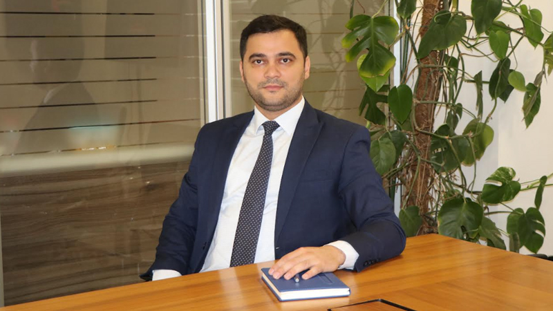 Kredit Həyat Sığortası: Maliyyə Təhlükəsizliyi və Risklərin İdarəedilməsi Aləti