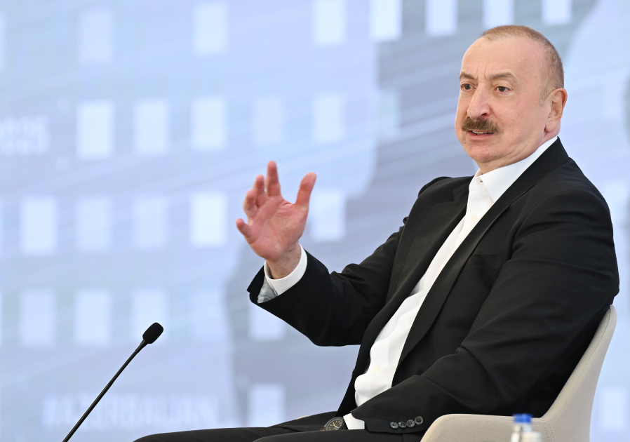 İlham Əliyevin III Şuşa Qlobal Media Forumunun iştirakçıları ilə görüşü oldu (YENİLƏNİB)