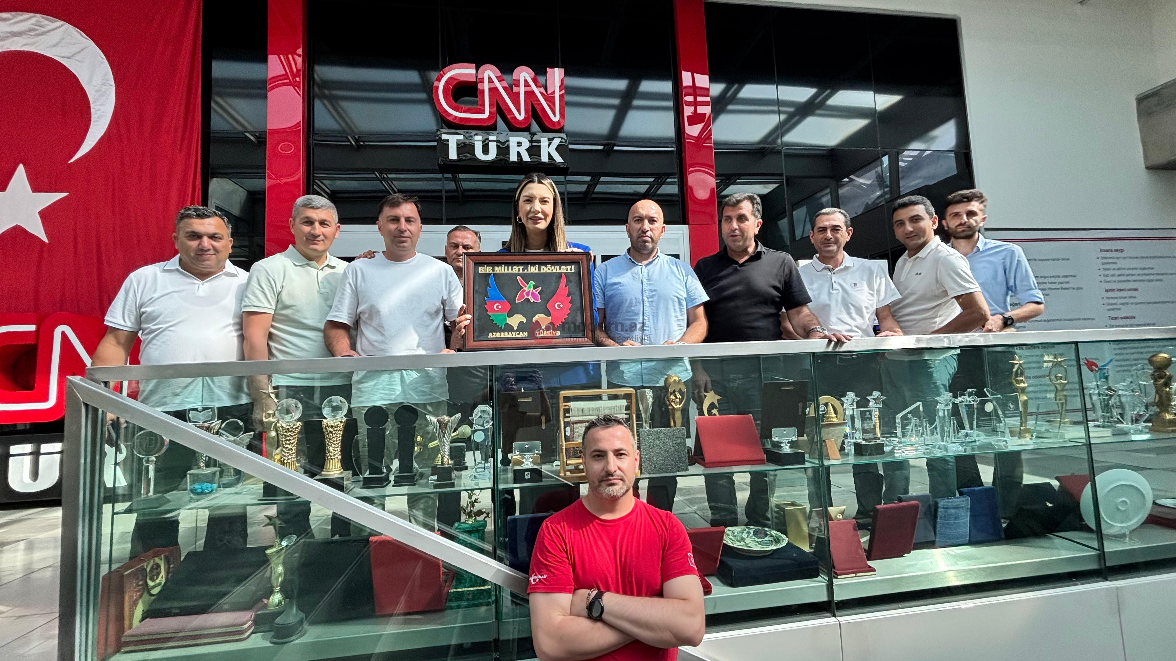Azərbaycanlı qazi jurnalistlər AA, CNN TÜRK, Azərbaycan evində (FOTO)