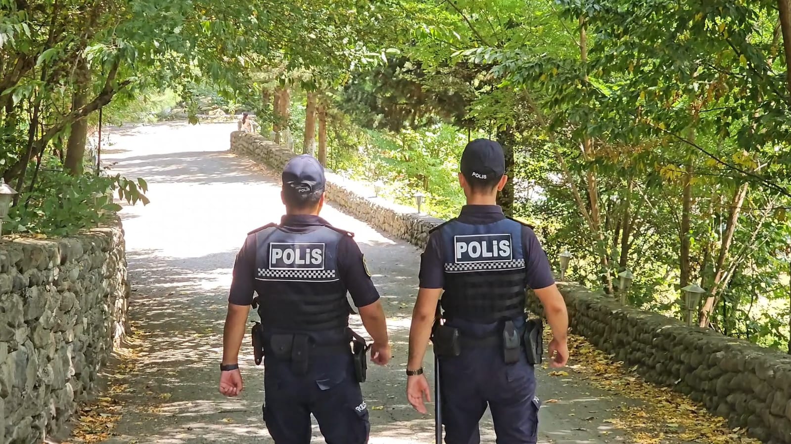 Lənkəran və Lerikdə istirahət zonalarında polis əməkdaşlarının fasiləsiz xidməti təşkil edilib