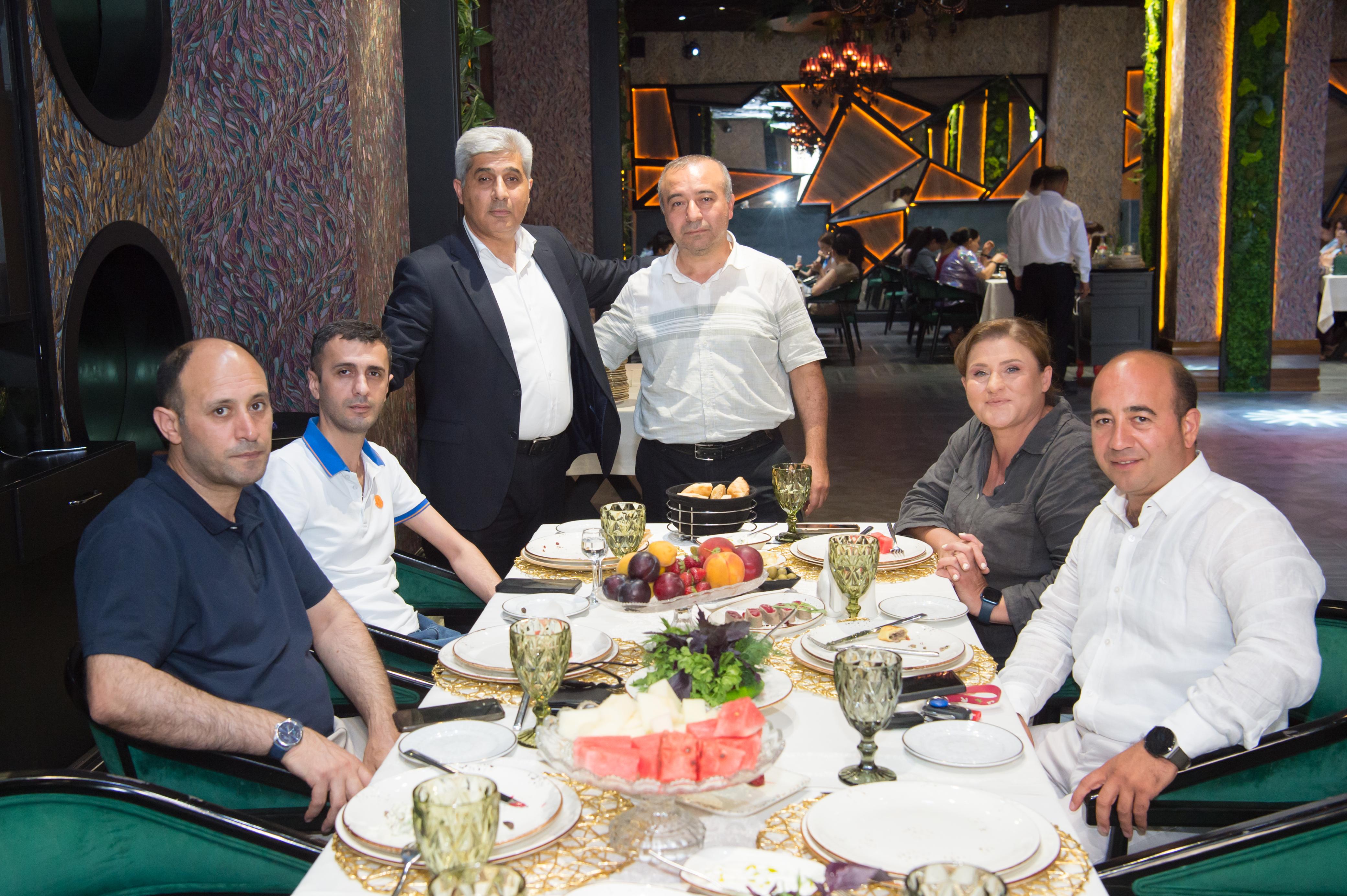 ADSEA jurralistlərin 150 illik yubiley bayramını təbrik etdi (FOTO)