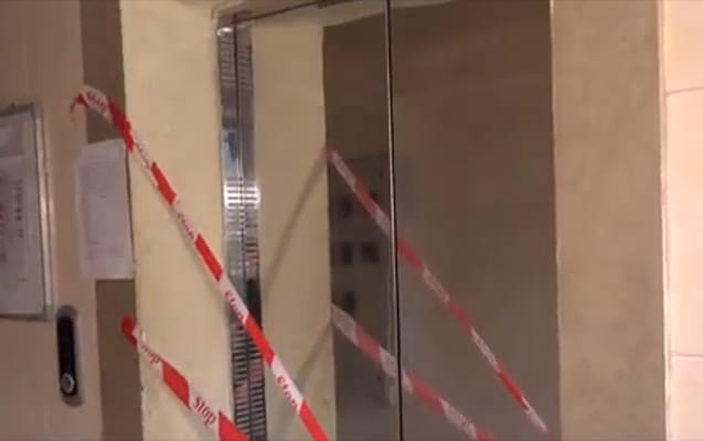 Bakıda zavodun liftində faciə - Ölən var