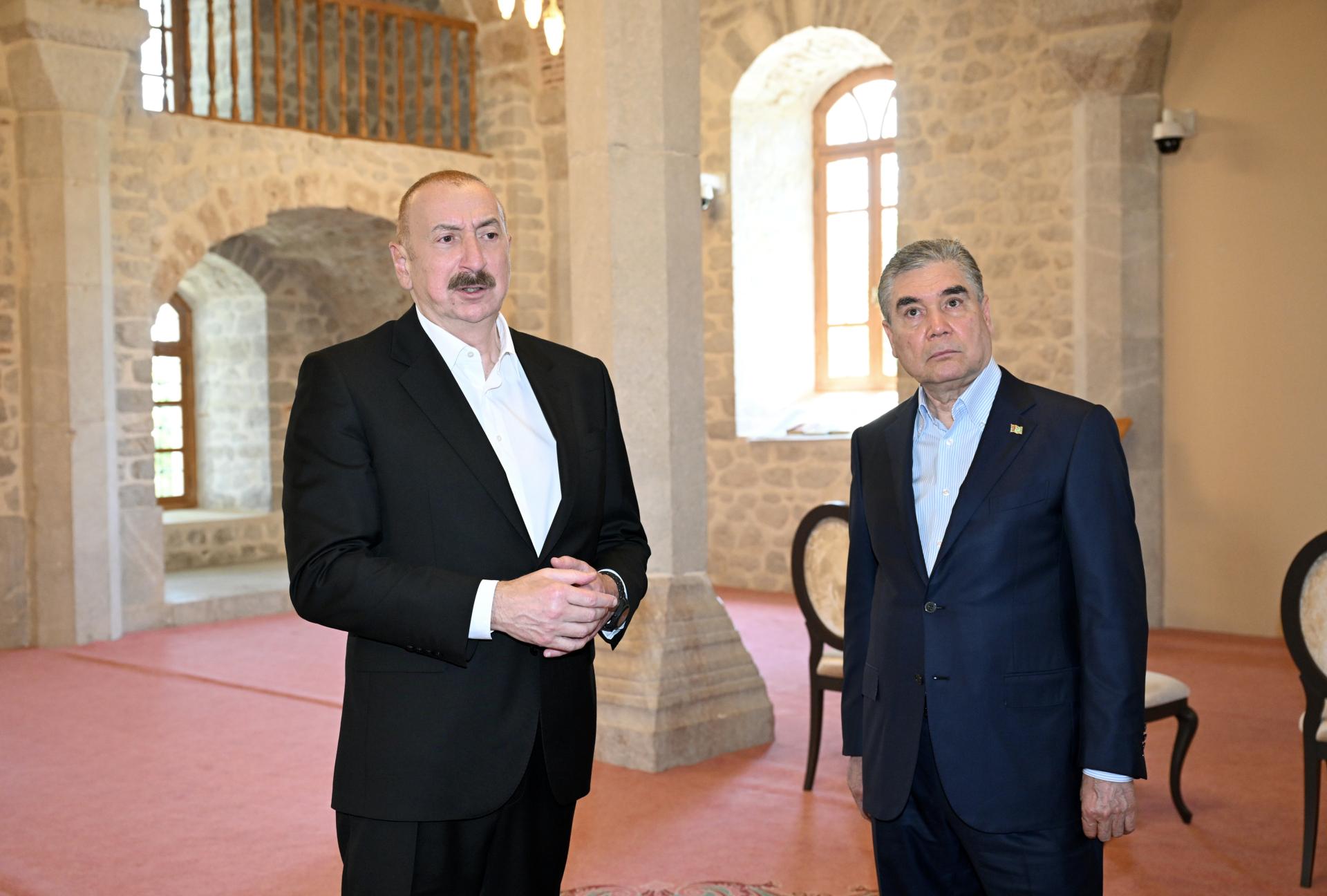 Qurbanqulu Berdiməhəmmədova 
