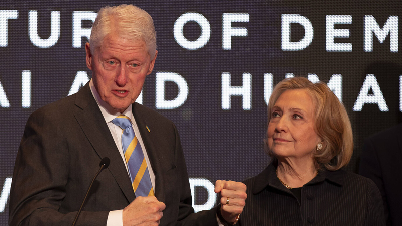 Bill və Hillari Klinton Epşteynlə mümkün əlaqələrinə görə dindiriləcəklər