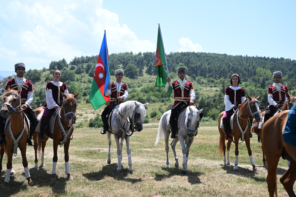 Qurbanqulu Berdiməhəmmədova 