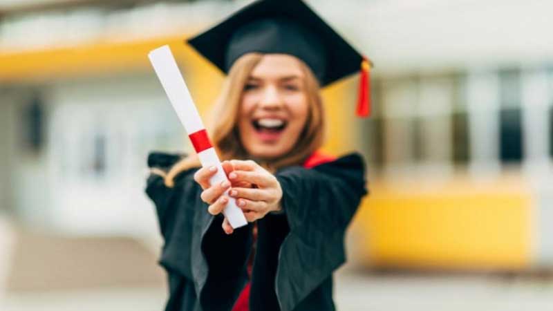 Ötən ay xaricdə təhsil almış neçə nəfərin diplomu tanınmayıb?
