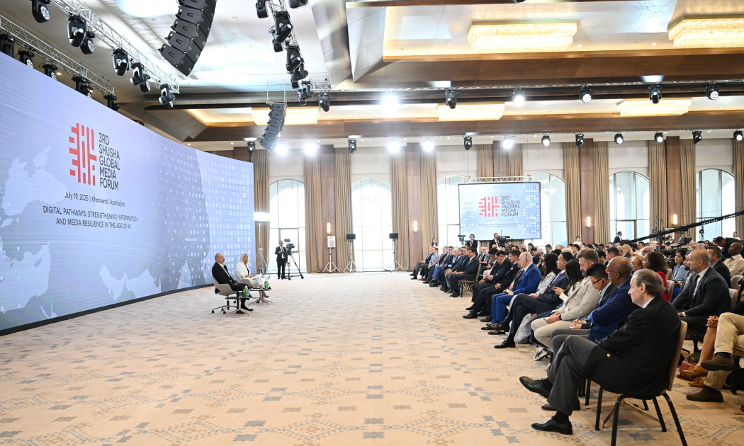 İlham Əliyevin III Şuşa Qlobal Media Forumunun iştirakçıları ilə görüşü oldu (YENİLƏNİB)