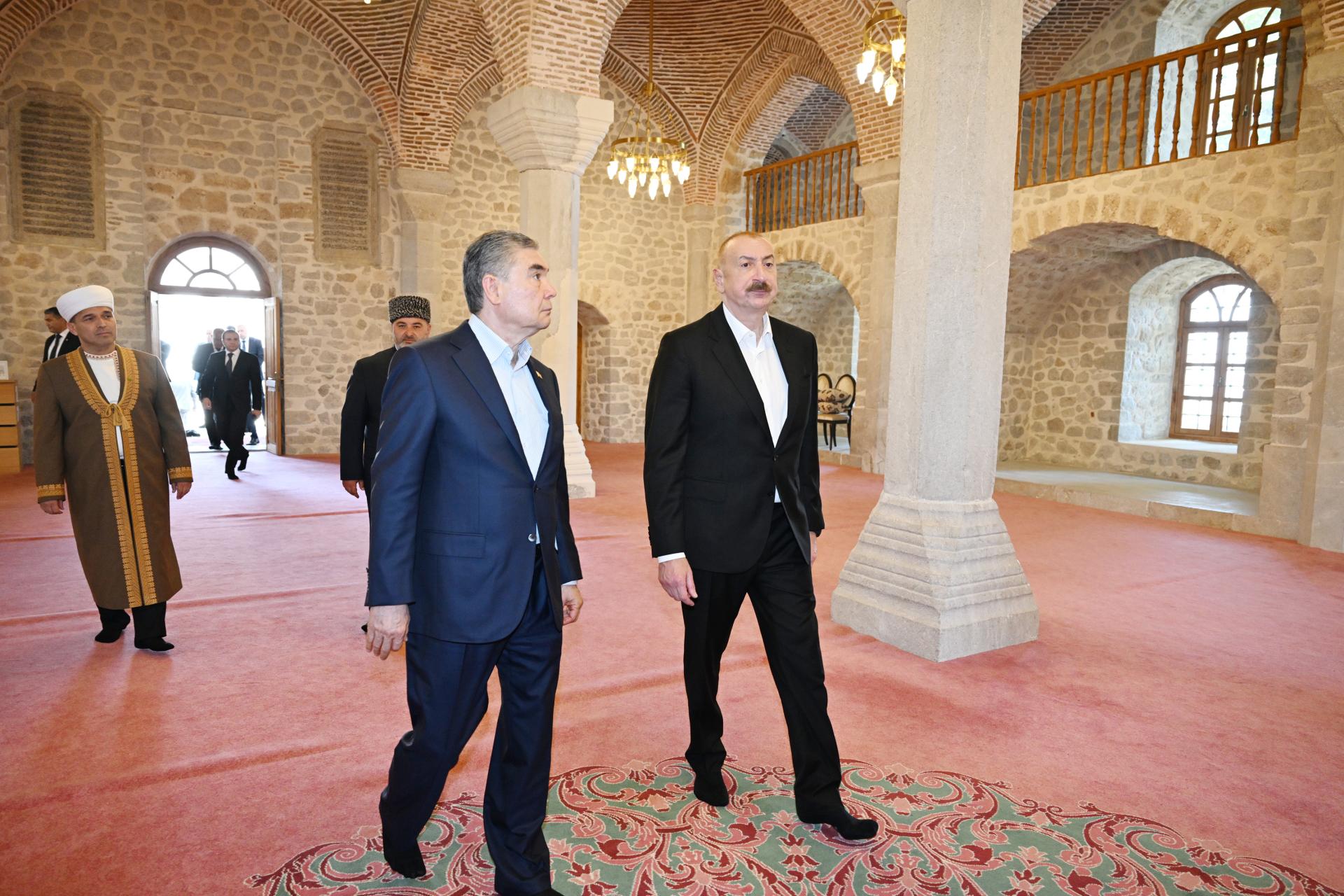Qurbanqulu Berdiməhəmmədova 