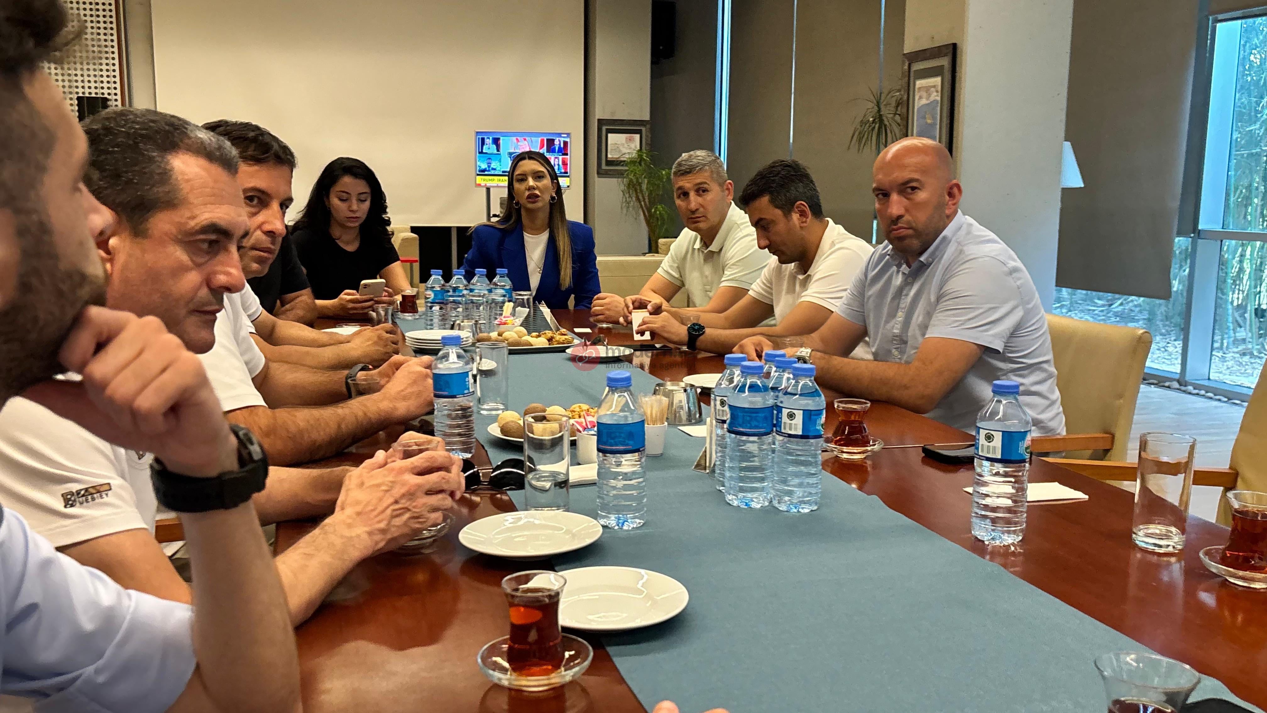 Azərbaycanlı qazi jurnalistlər AA, CNN TÜRK, Azərbaycan evində (FOTO)