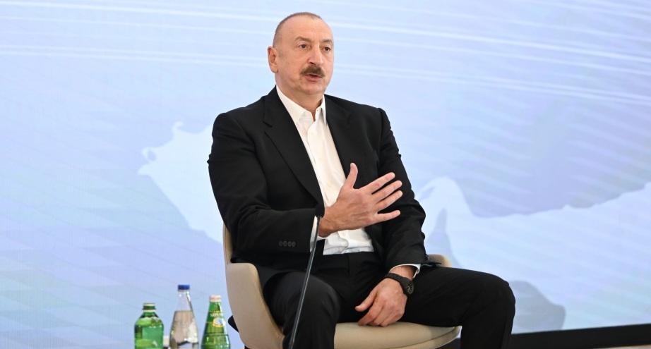 İlham Əliyev: ABŞ-la yenidən dost münasibətlərinə ümid edirik