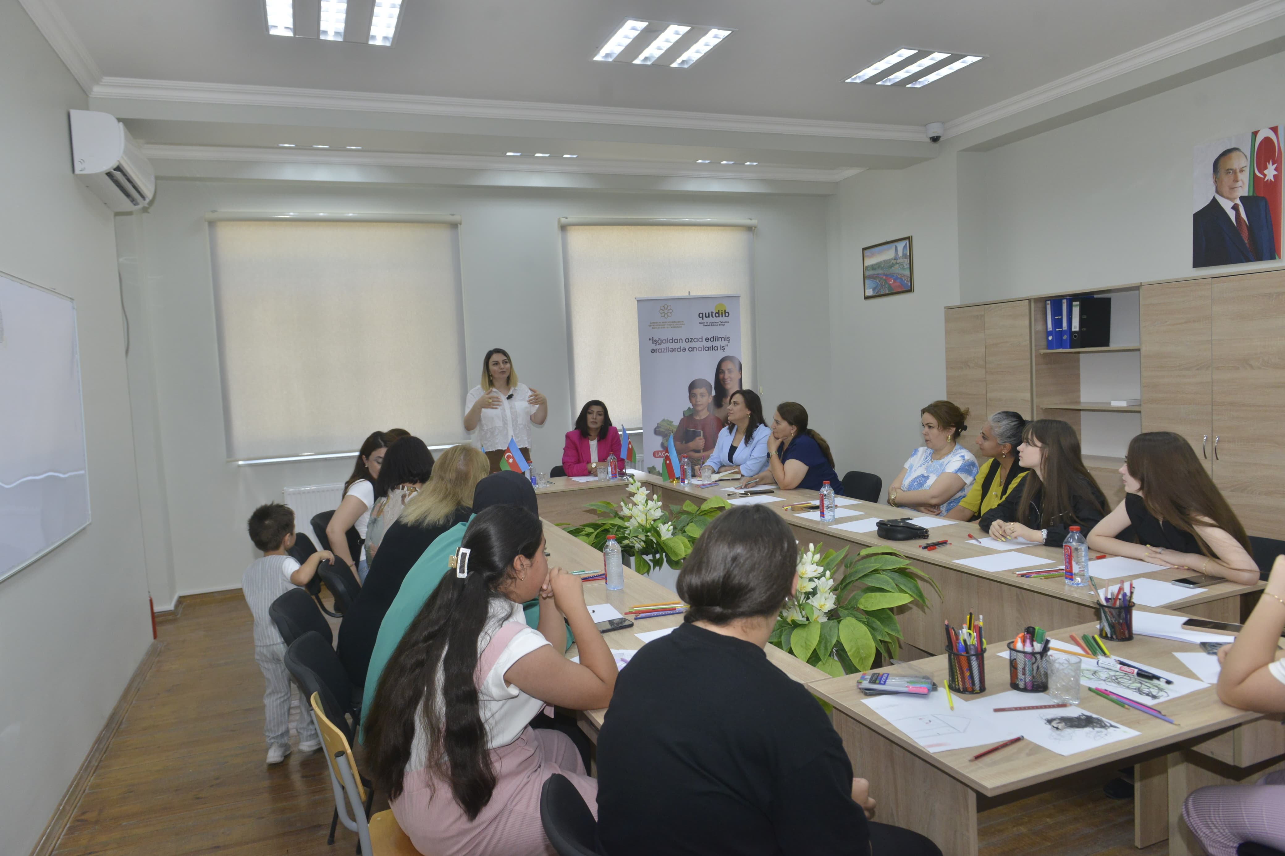 Zəngilanda analar üçün maarifləndirmə və psixoloji dəstək təlimləri keçirildi (FOTO)
