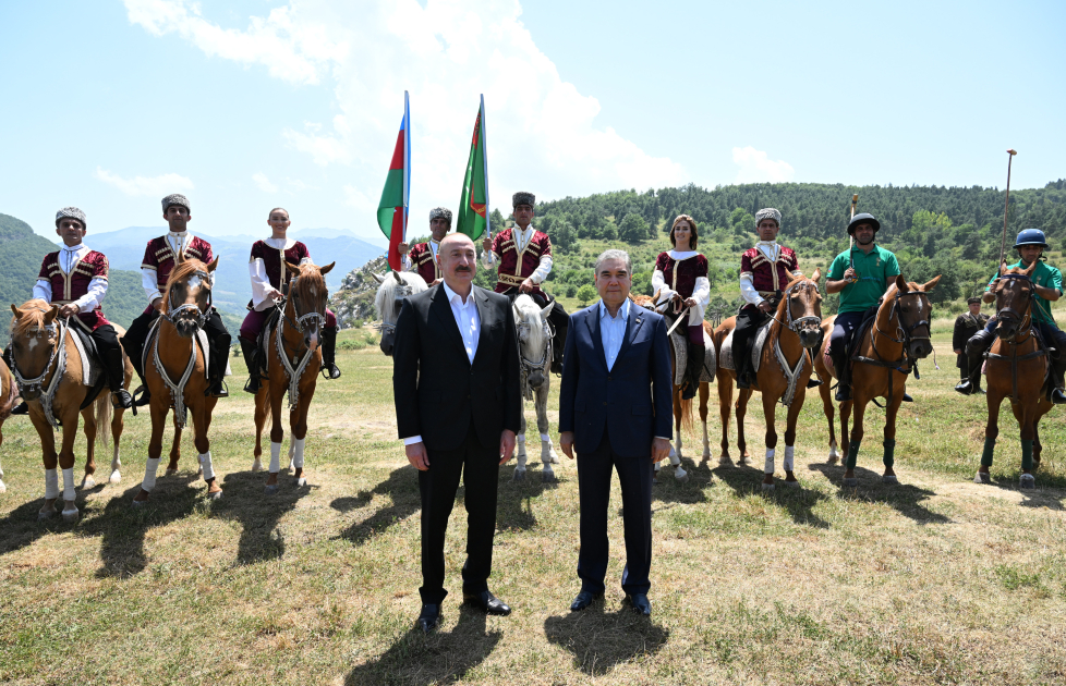 Qurbanqulu Berdiməhəmmədova 