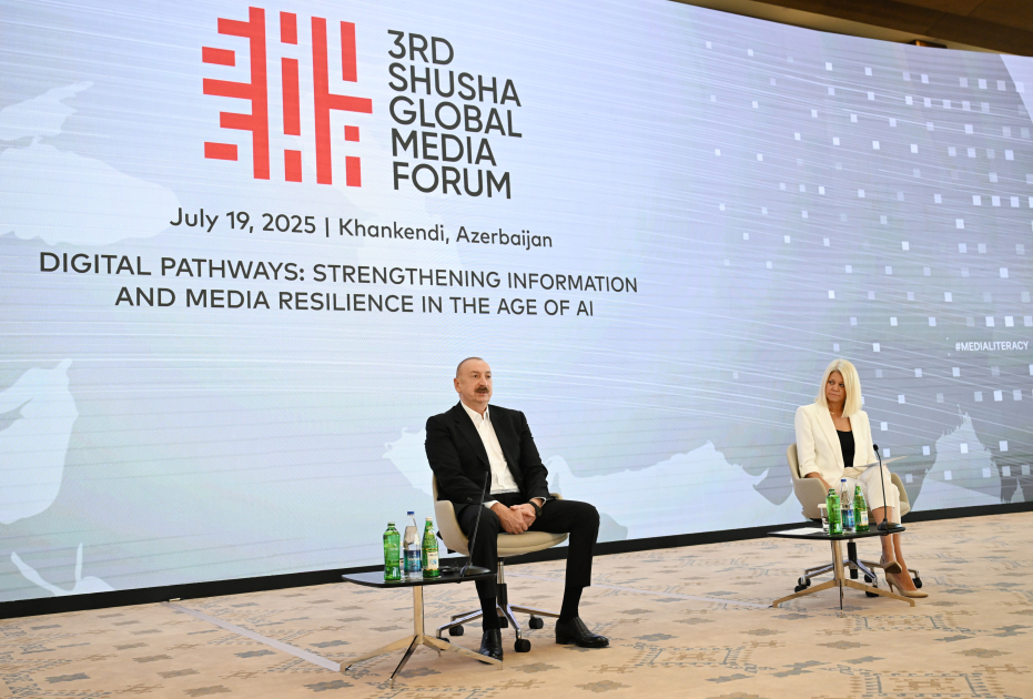 İlham Əliyevin III Şuşa Qlobal Media Forumunun iştirakçıları ilə görüşü oldu (YENİLƏNİB)