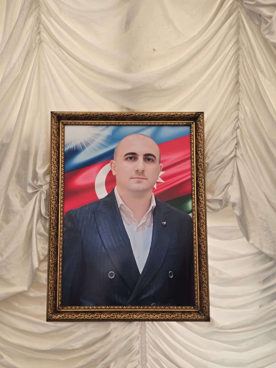 Arif Məmmədov dəfn edildi (FOTO/VİDEO)
