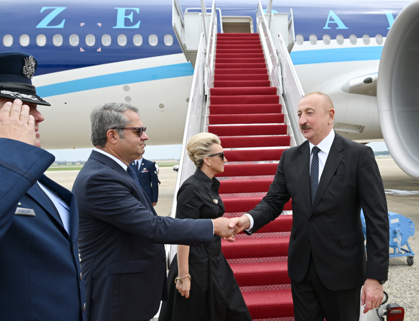 İlham Əliyev ABŞ-a işgüzar səfərə yollandı (FOTO)