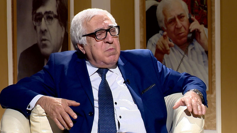 Sonuncu yaxın dostumu itirdim... - Anar