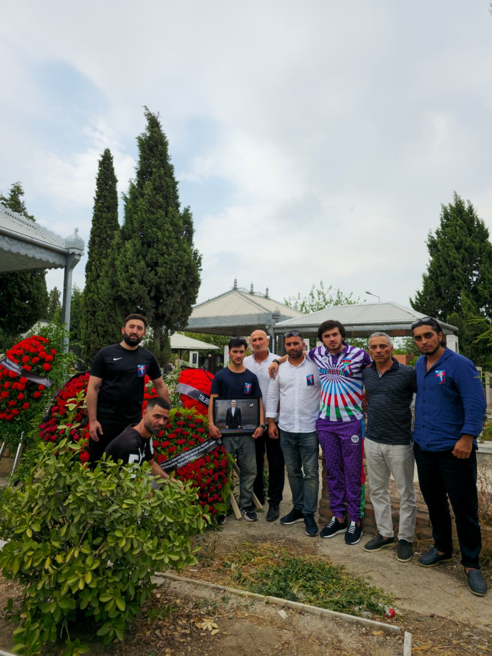 Arif Məmmədov dəfn edildi (FOTO/VİDEO)