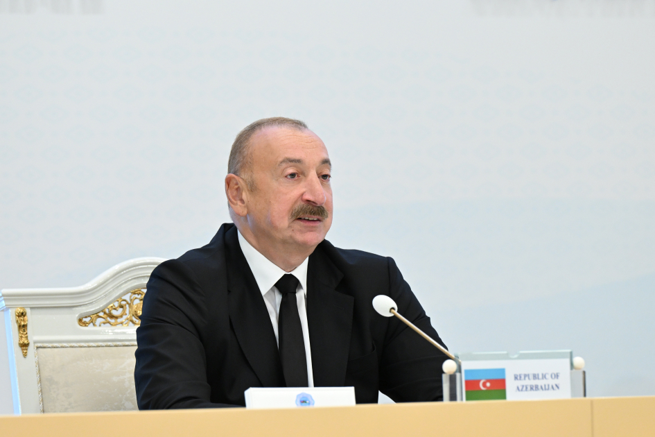 Üç ölkə lideri yüksəksəviyyəli görüşün yekunlarına dair mətbuata birgə bəyanatla çıxış etdi  (YENİLƏNİB)