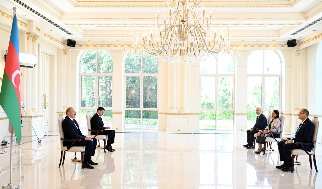 Prezident yeni səfirlərin etimadnaməsini qəbul etdi (YENİLƏNİB)