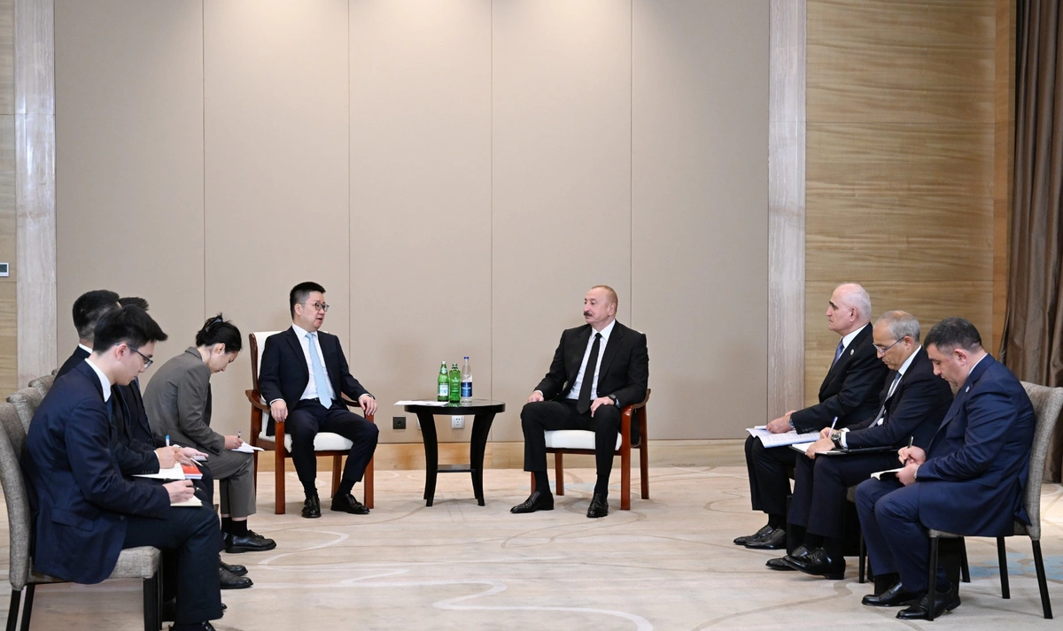 İlham Əliyev Çində görüşlər keçirdi (FOTO)