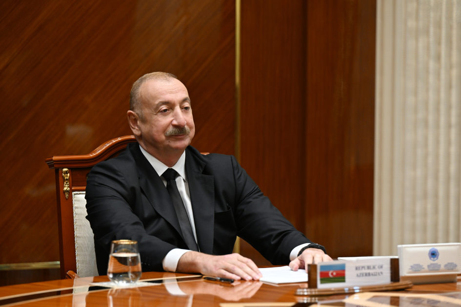 Üç ölkə lideri yüksəksəviyyəli görüşün yekunlarına dair mətbuata birgə bəyanatla çıxış etdi  (YENİLƏNİB)