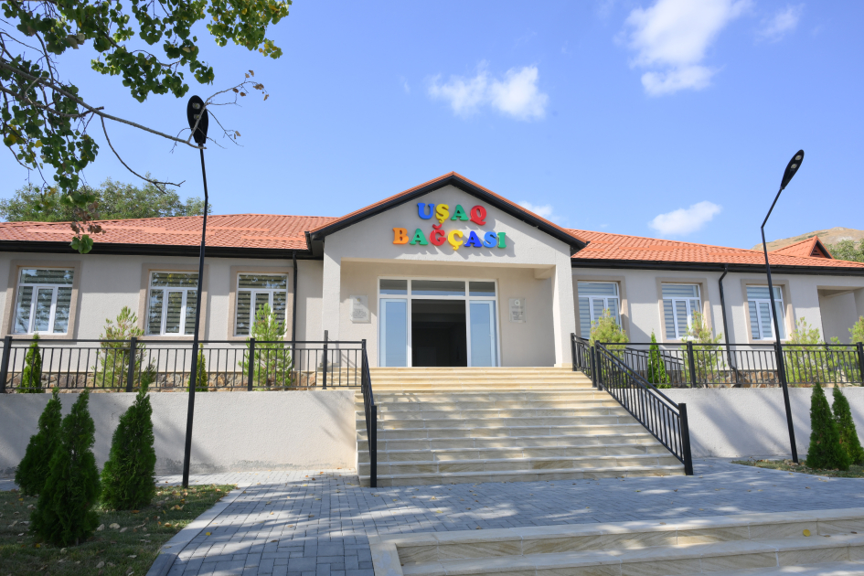 Leyla Əliyeva Şamaxıda körpələr evi-uşaq bağçalarının açılışında (FOTO)