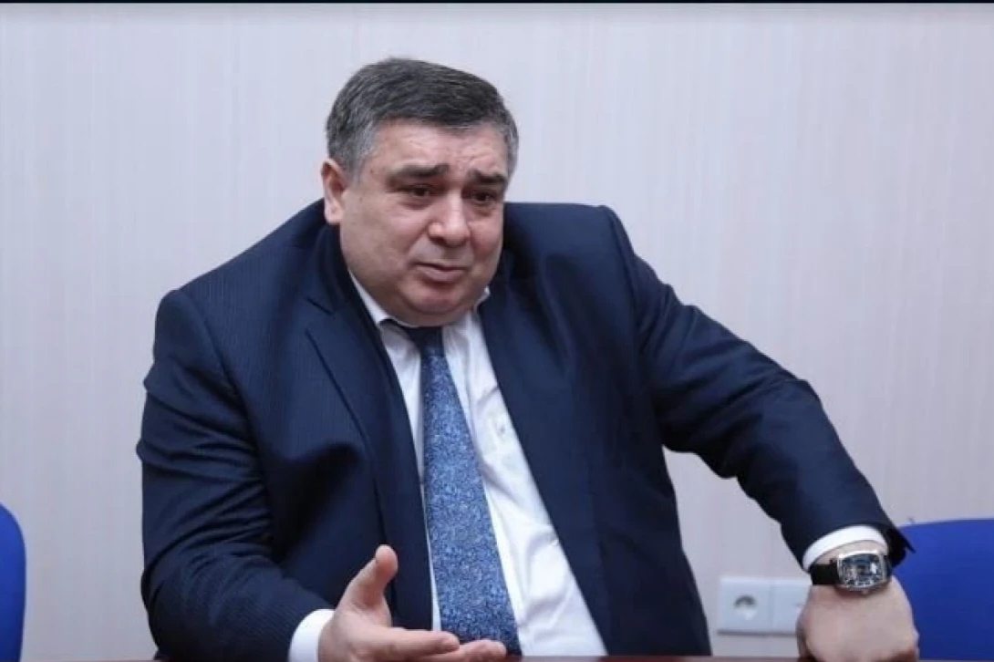 Şahin Şıxlinski təcridxanada qalacaq