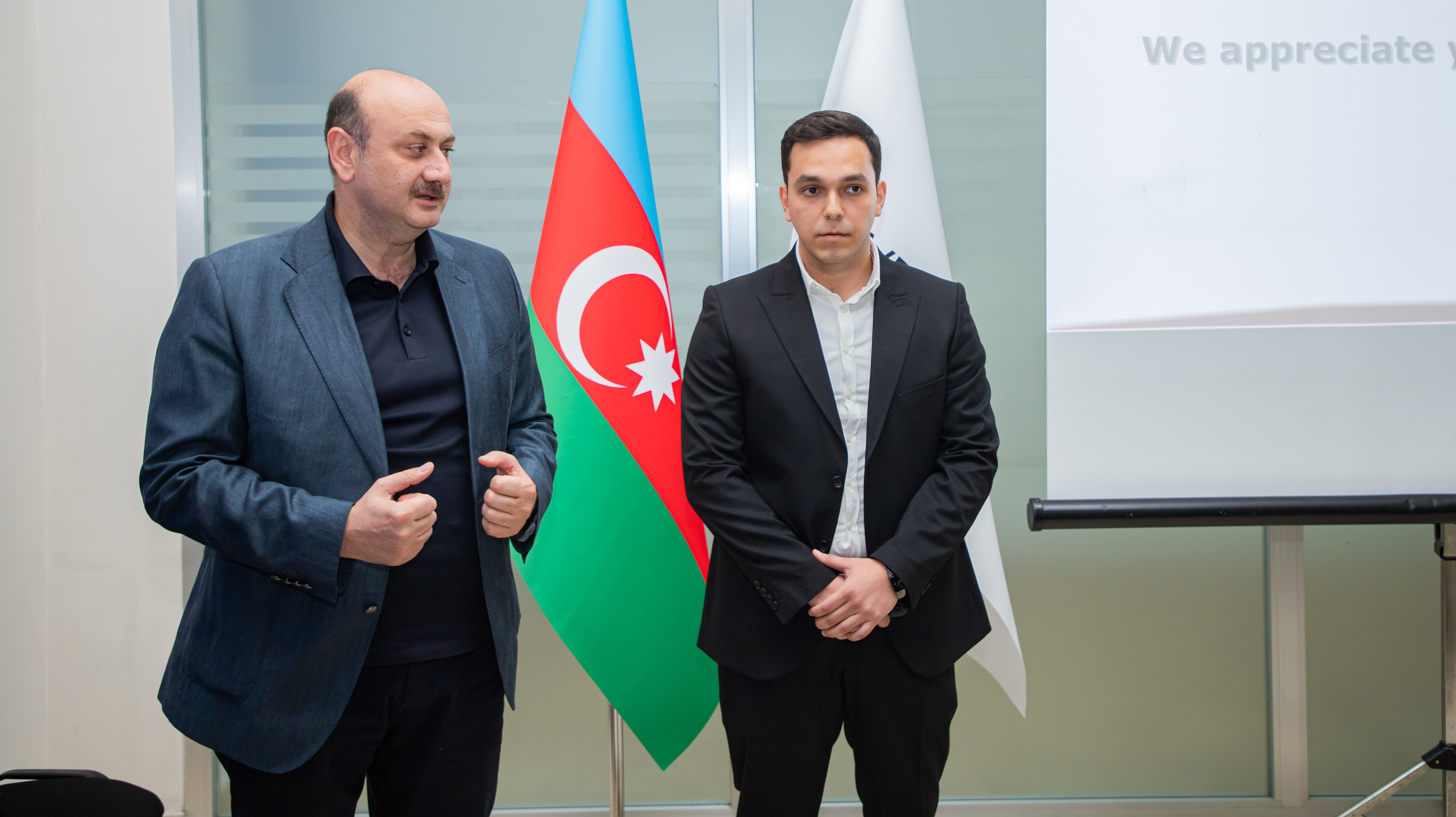 Özbəkistan universitetlərinin tələbələri “Ulduz” Şokolad Fabrikində istehsalat təcrübəsində iştirak edib