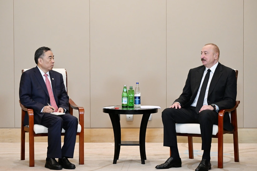 İlham Əliyev Çində görüşlər keçirdi (FOTO)