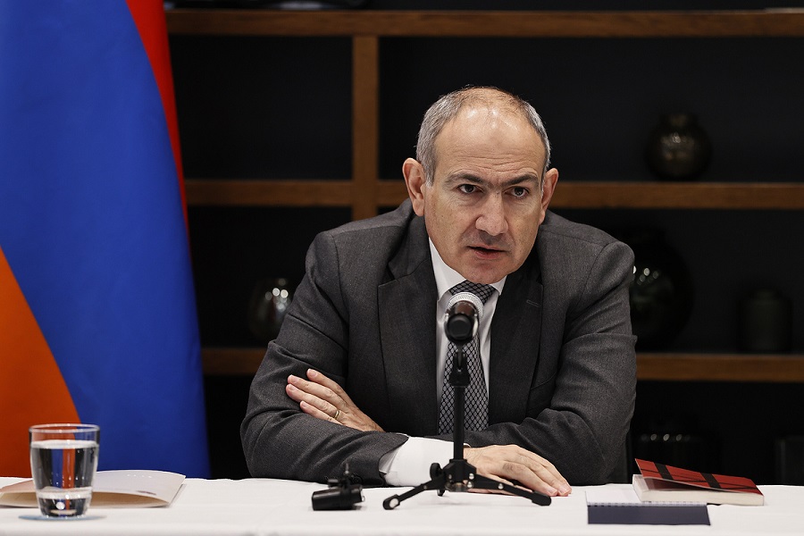 Paşinyan  Pekində keçiriləcək hərbi paradda iştirak edəcək