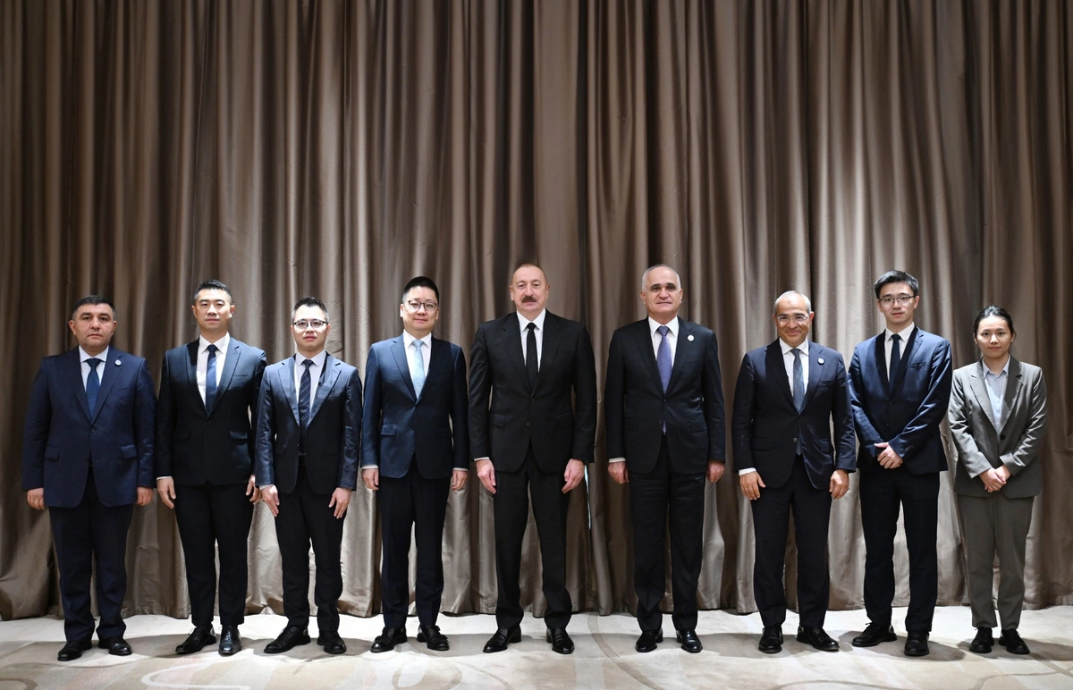 İlham Əliyev Çində görüşlər keçirdi (FOTO)