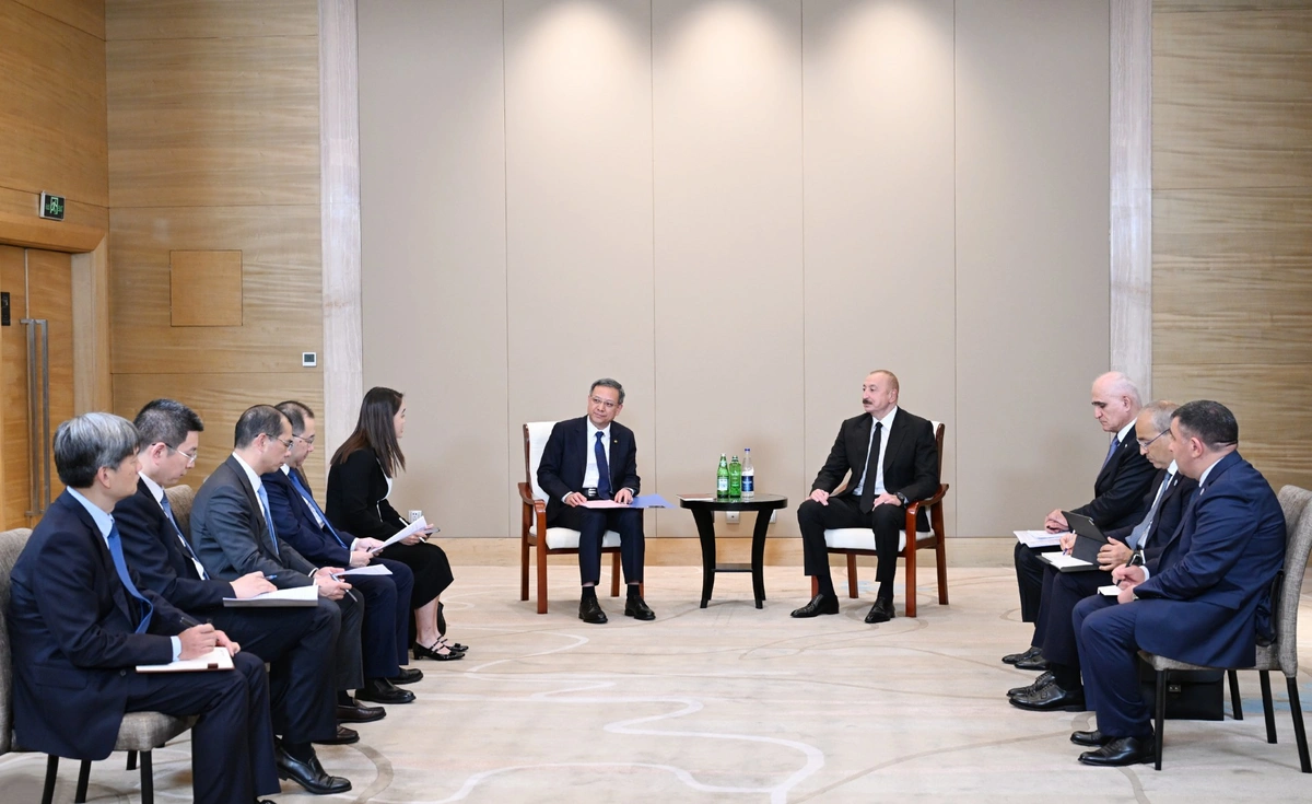 İlham Əliyev Çində görüşlər keçirdi (FOTO)