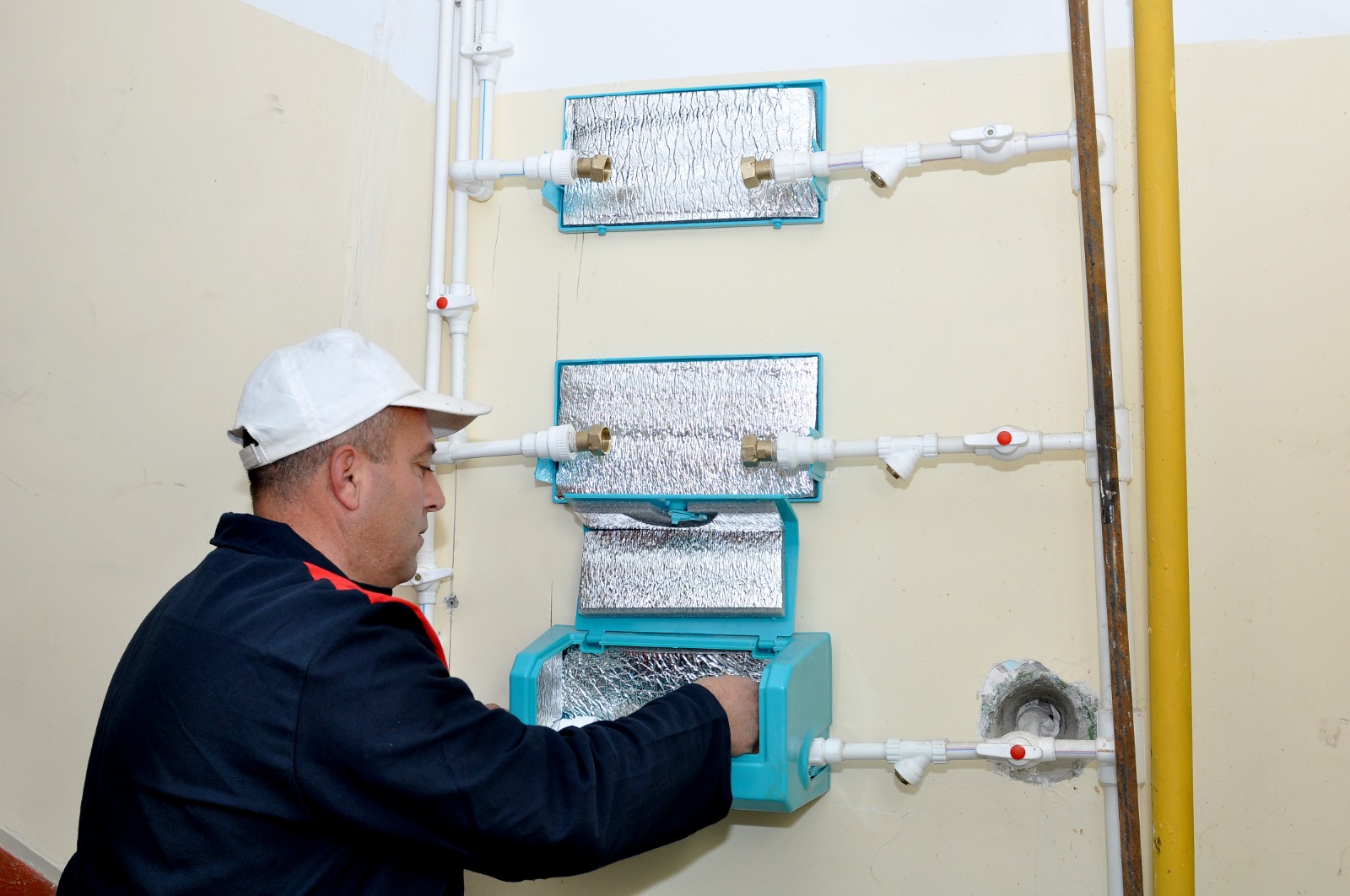 Yasamal rayonunda su təchizatının yaxşılaşdırılması istiqamətində işlər davam edir (FOTO)